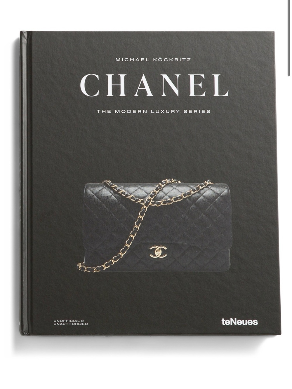 CHANEL Black and White Modern Luxury Series Book